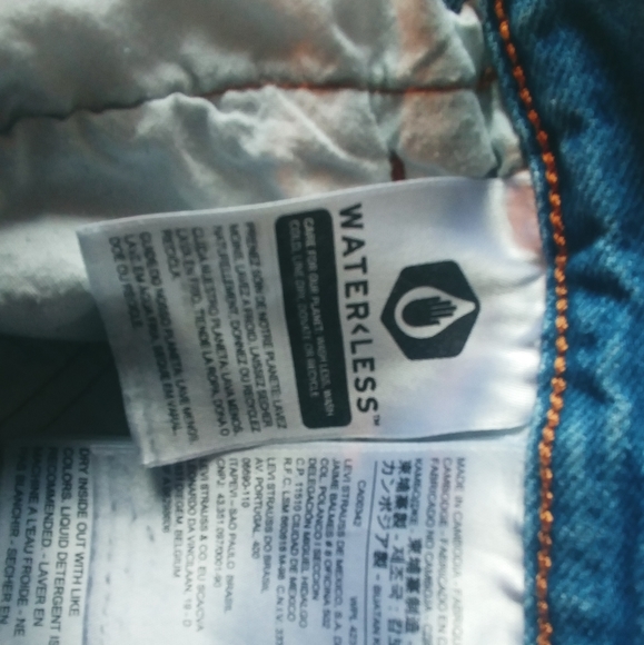 501 Levi's shorts - Picture 3 of 5